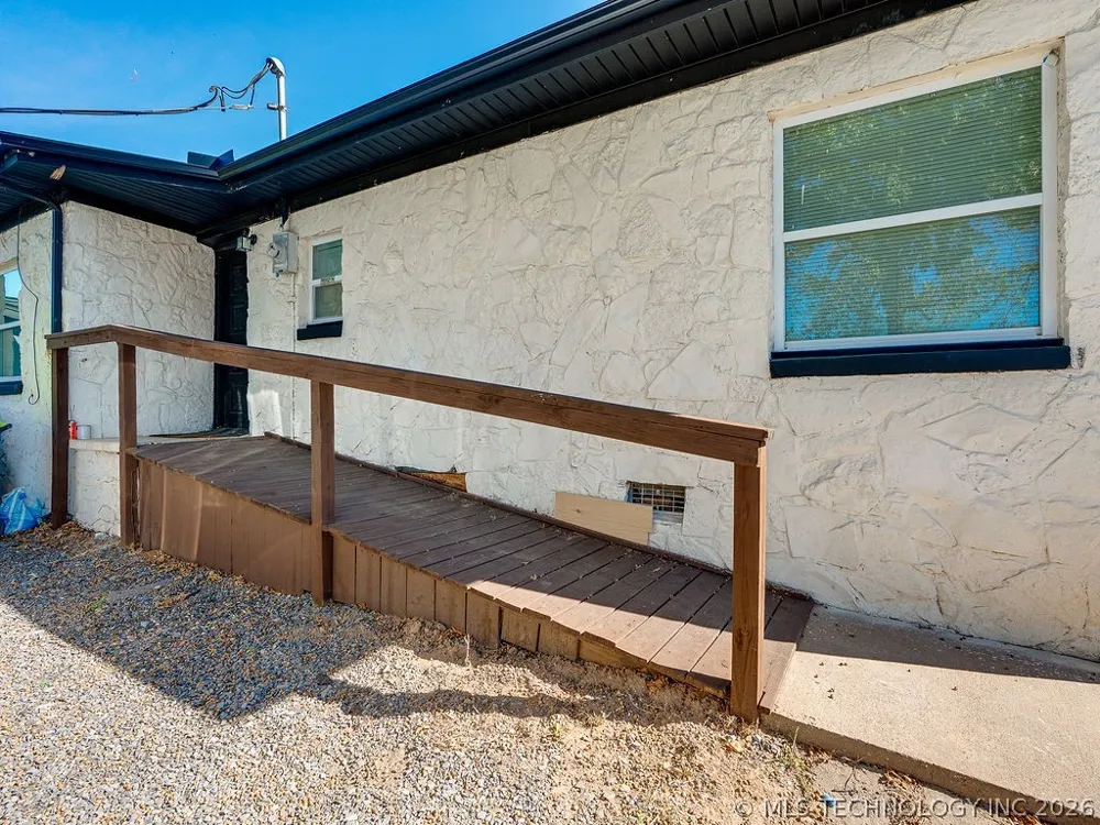 120 Pruitt Road Ada, OK 74820