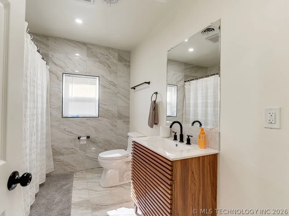 120 Pruitt Road Ada, OK 74820