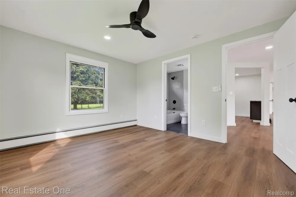 25275 Ravine Street Southfield City, MI 48033