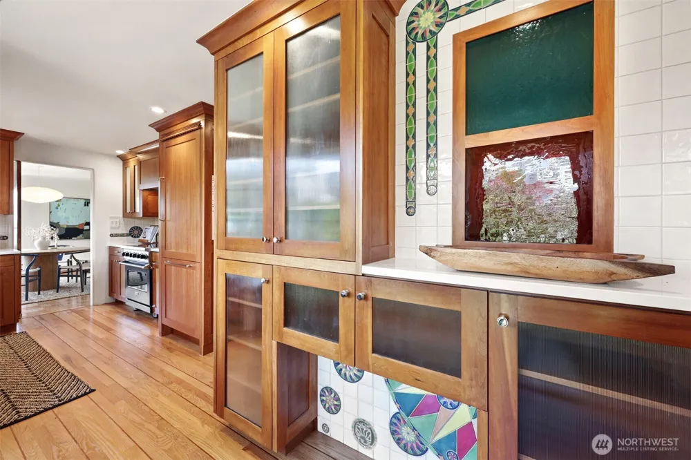 6049 Princeton Avenue NE Seattle, WA 98115