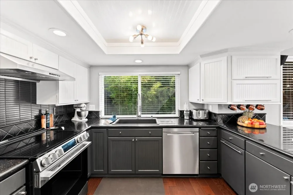 2404 36th Avenue SE Puyallup, WA 98374