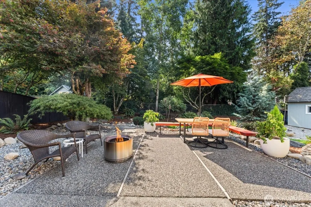 2404 36th Avenue SE Puyallup, WA 98374