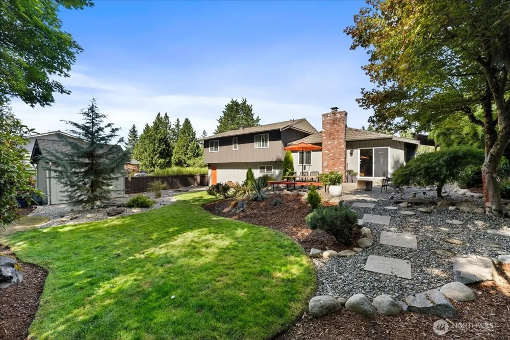2404 36th Avenue SE Puyallup, WA 98374