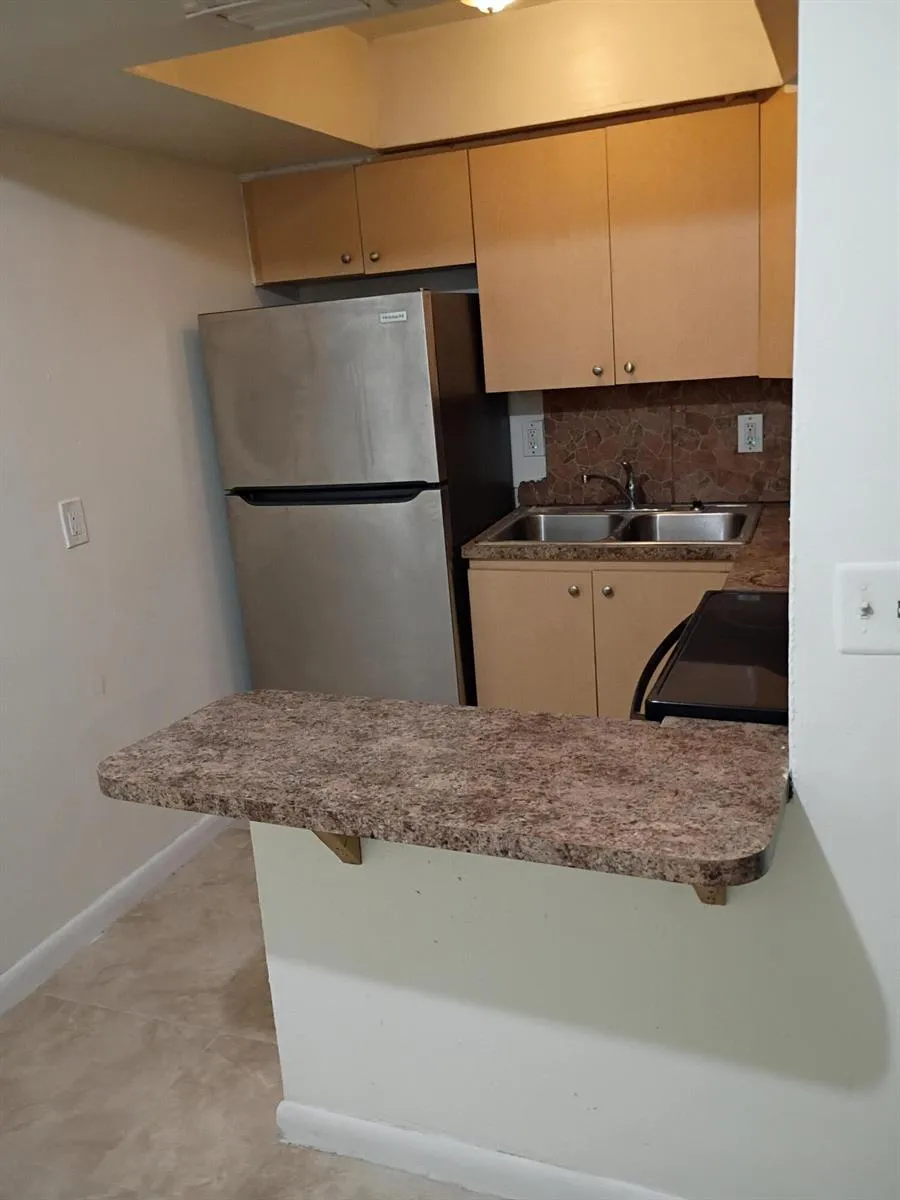 1845 NW 55TH AVENUE #4 Lauderhill, FL 33313
