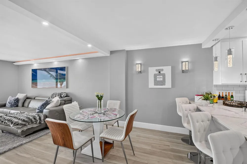 3580 S OCEAN BOULEVARD #4F South Palm Beach, FL 33480