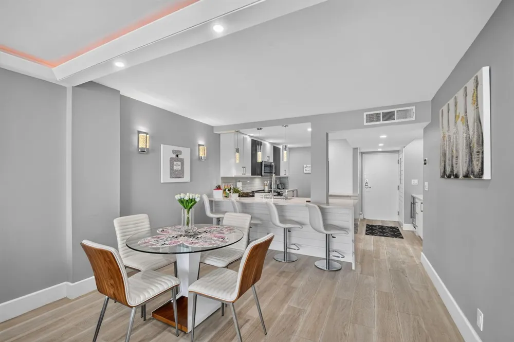 3580 S OCEAN BOULEVARD #4F South Palm Beach, FL 33480