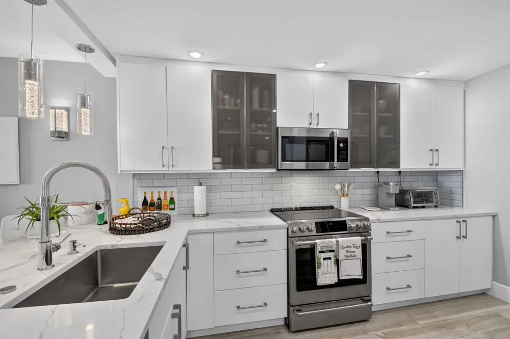 3580 S OCEAN BOULEVARD #4F South Palm Beach, FL 33480