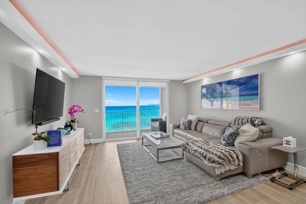3580 S OCEAN BOULEVARD #4F South Palm Beach, FL 33480