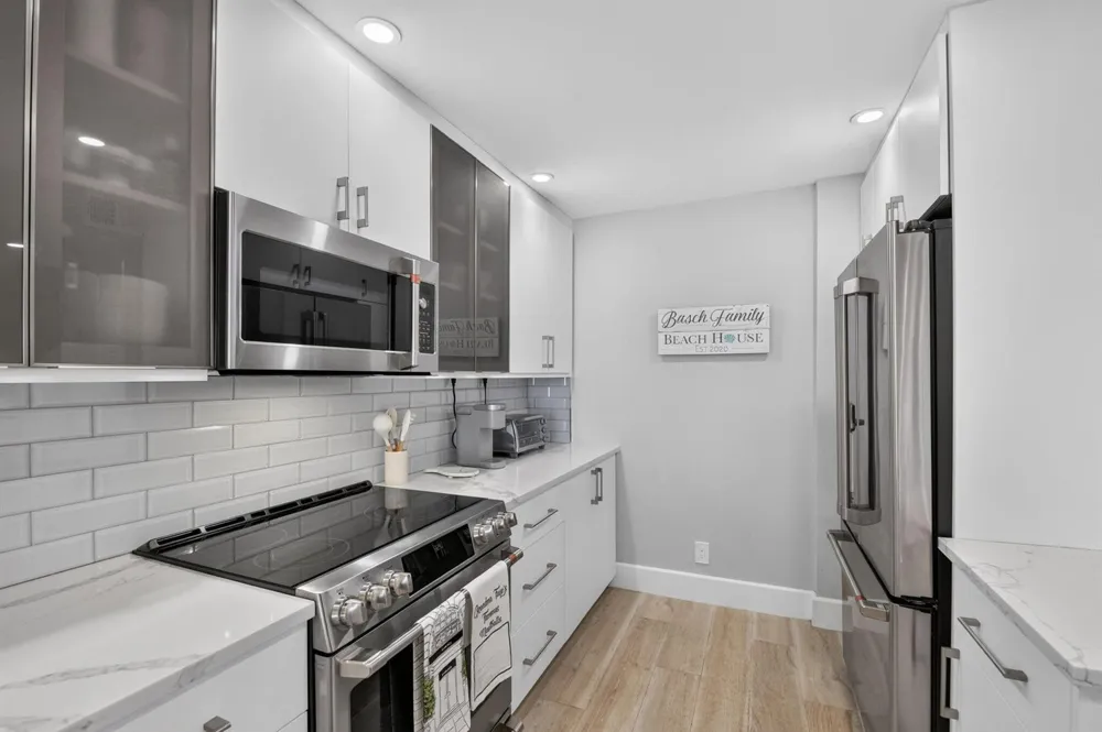 3580 S OCEAN BOULEVARD #4F South Palm Beach, FL 33480
