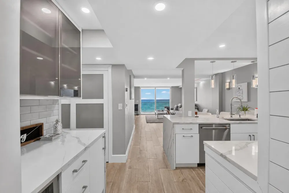 3580 S OCEAN BOULEVARD #4F South Palm Beach, FL 33480