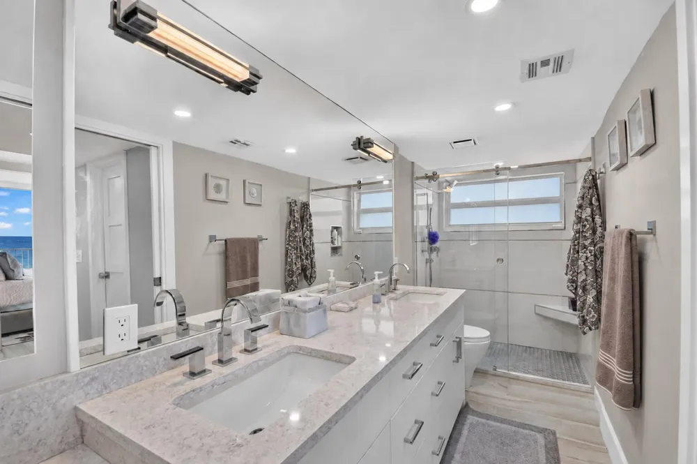 3580 S OCEAN BOULEVARD #4F South Palm Beach, FL 33480