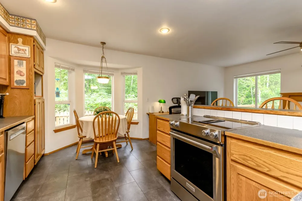8303 170th Street E Puyallup, WA 98375