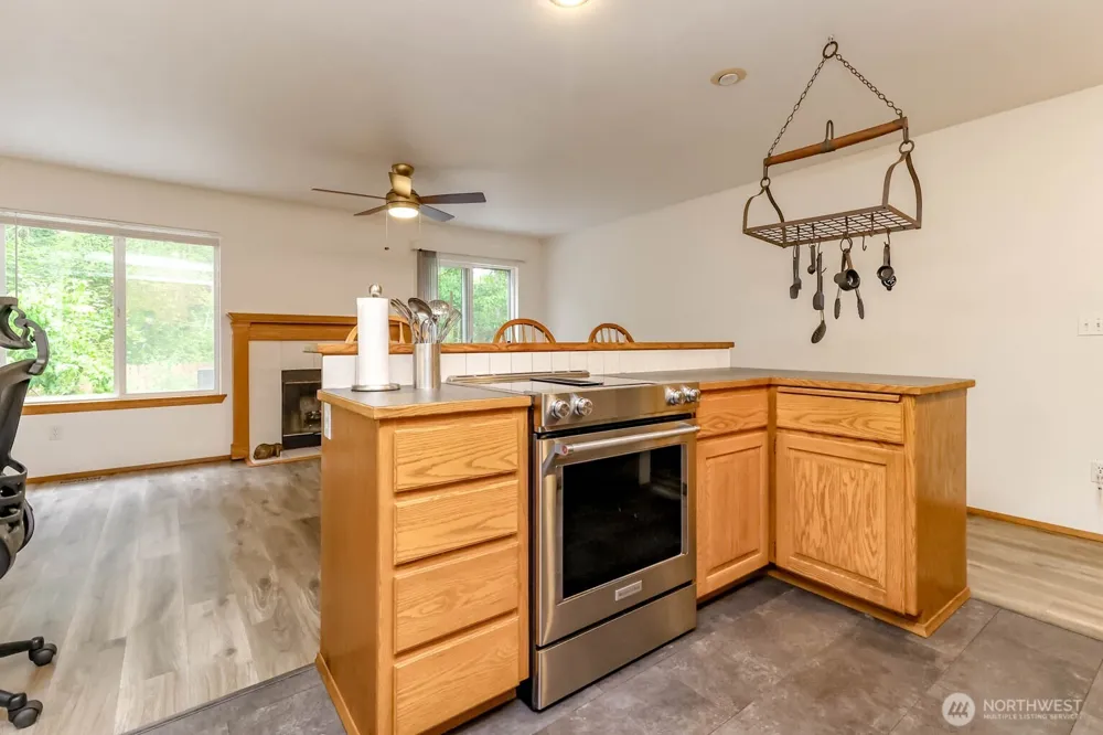 8303 170th Street E Puyallup, WA 98375