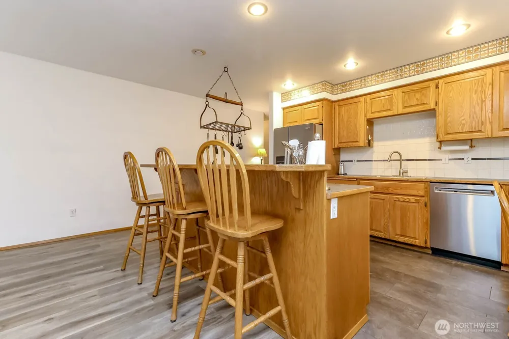 8303 170th Street E Puyallup, WA 98375