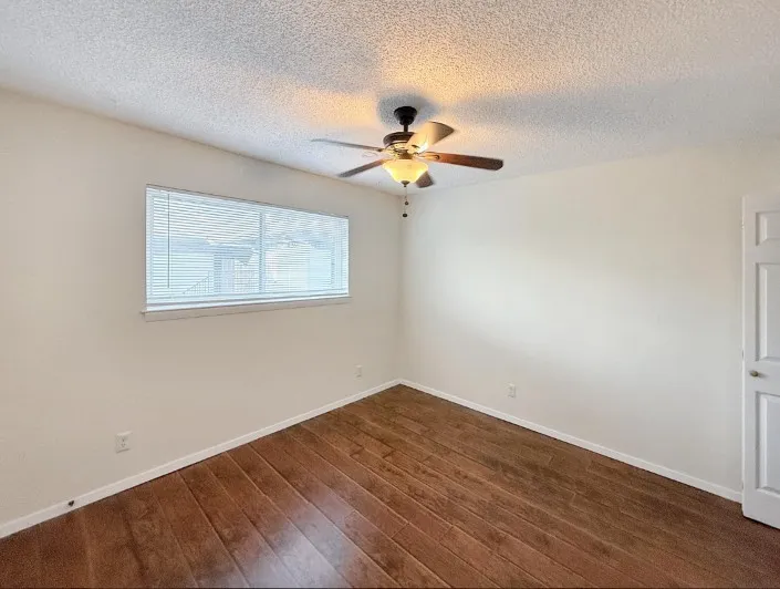 4811 Live Oak Street #202 Dallas, TX 75204