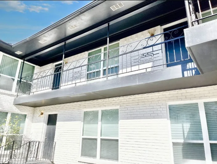 4811 Live Oak Street #202 Dallas, TX 75204