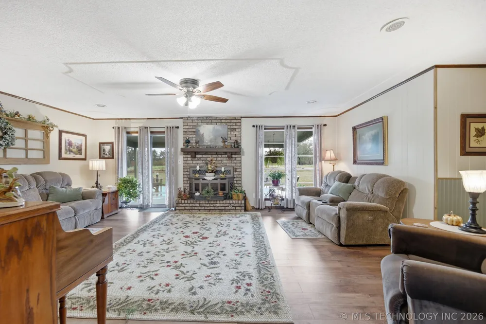 30331 E 143rd Street S Coweta, OK 74429