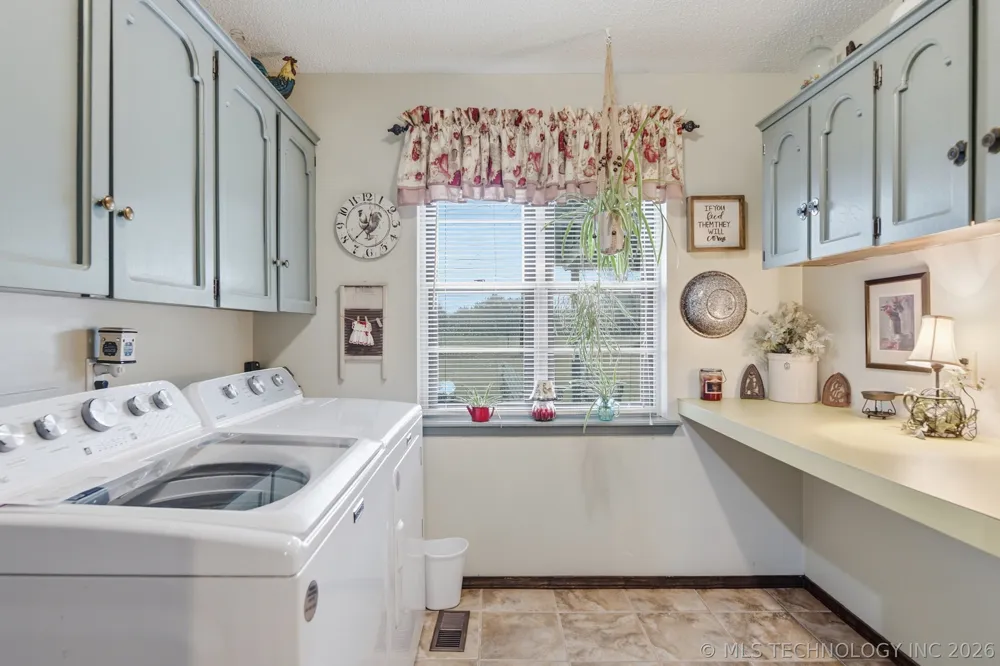 30331 E 143rd Street S Coweta, OK 74429