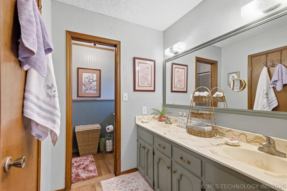 30331 E 143rd Street S Coweta, OK 74429