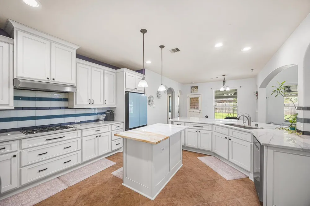4206 Windmill Hill Drive Richmond, TX 77407