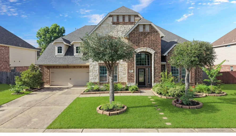 4206 Windmill Hill Drive Richmond, TX 77407