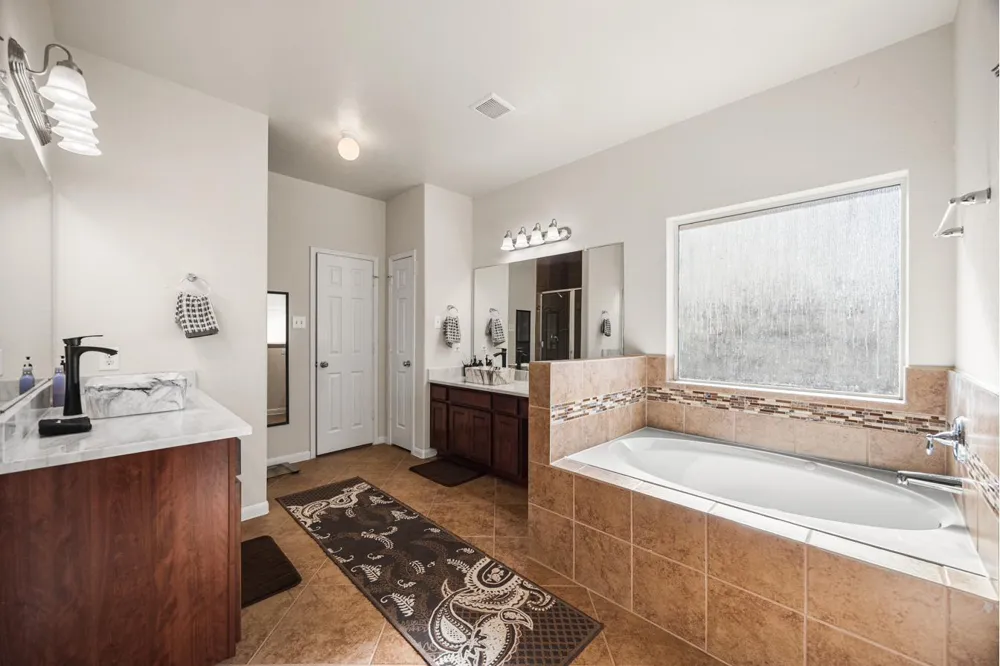 4206 Windmill Hill Drive Richmond, TX 77407