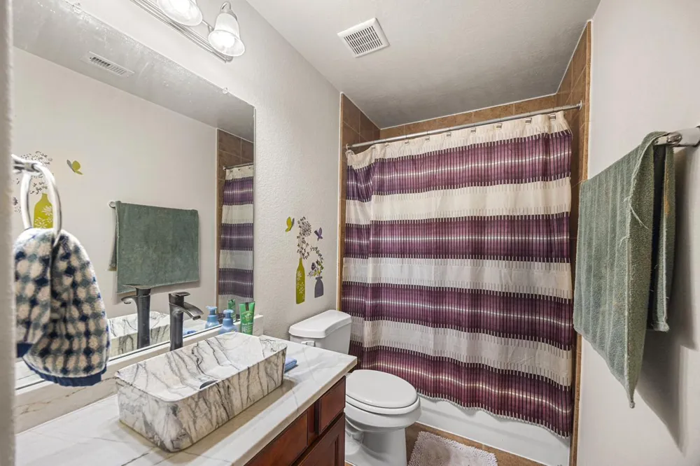 4206 Windmill Hill Drive Richmond, TX 77407