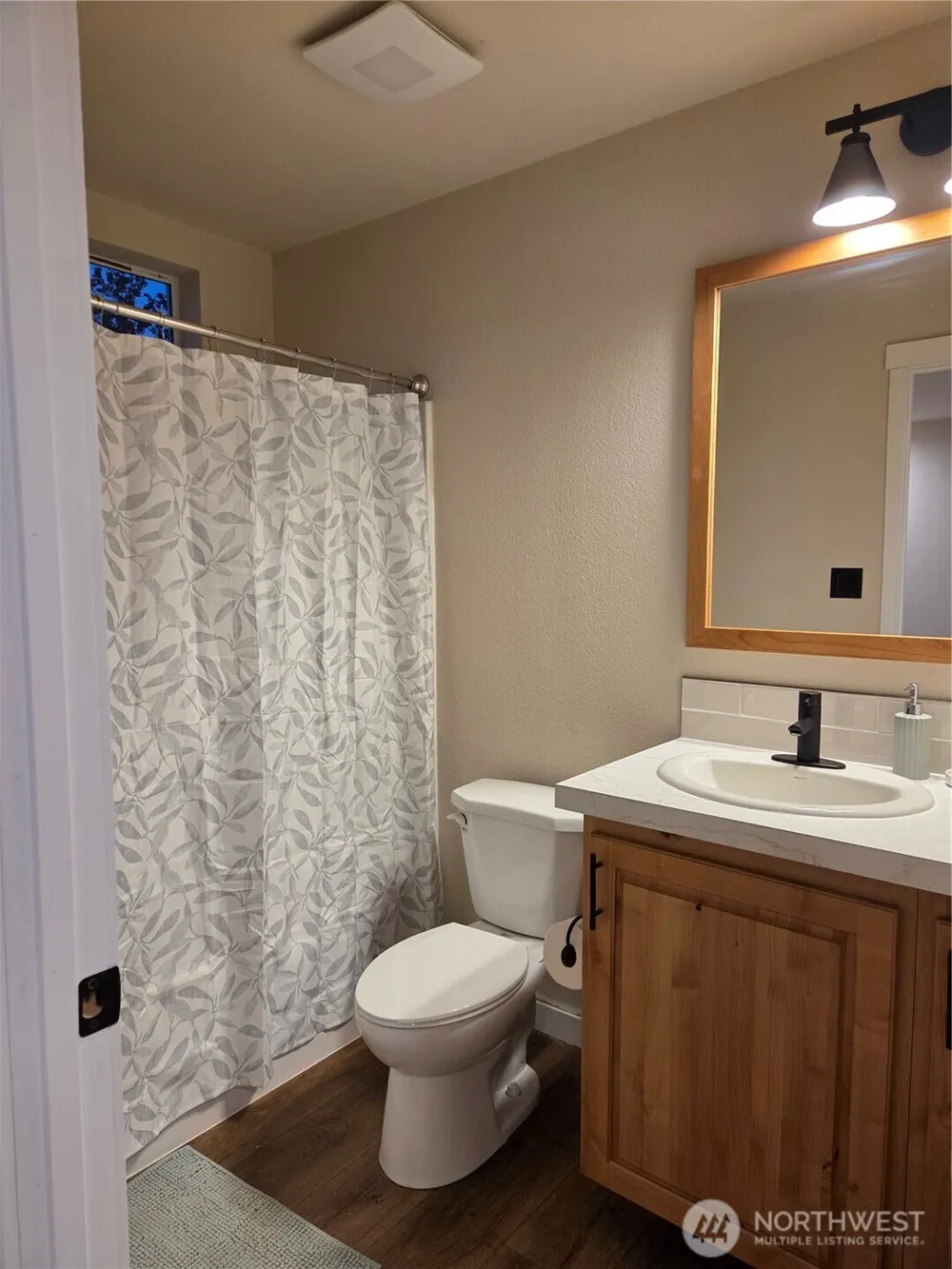 640 Old Belfair Hwy #B Belfair, WA 98528