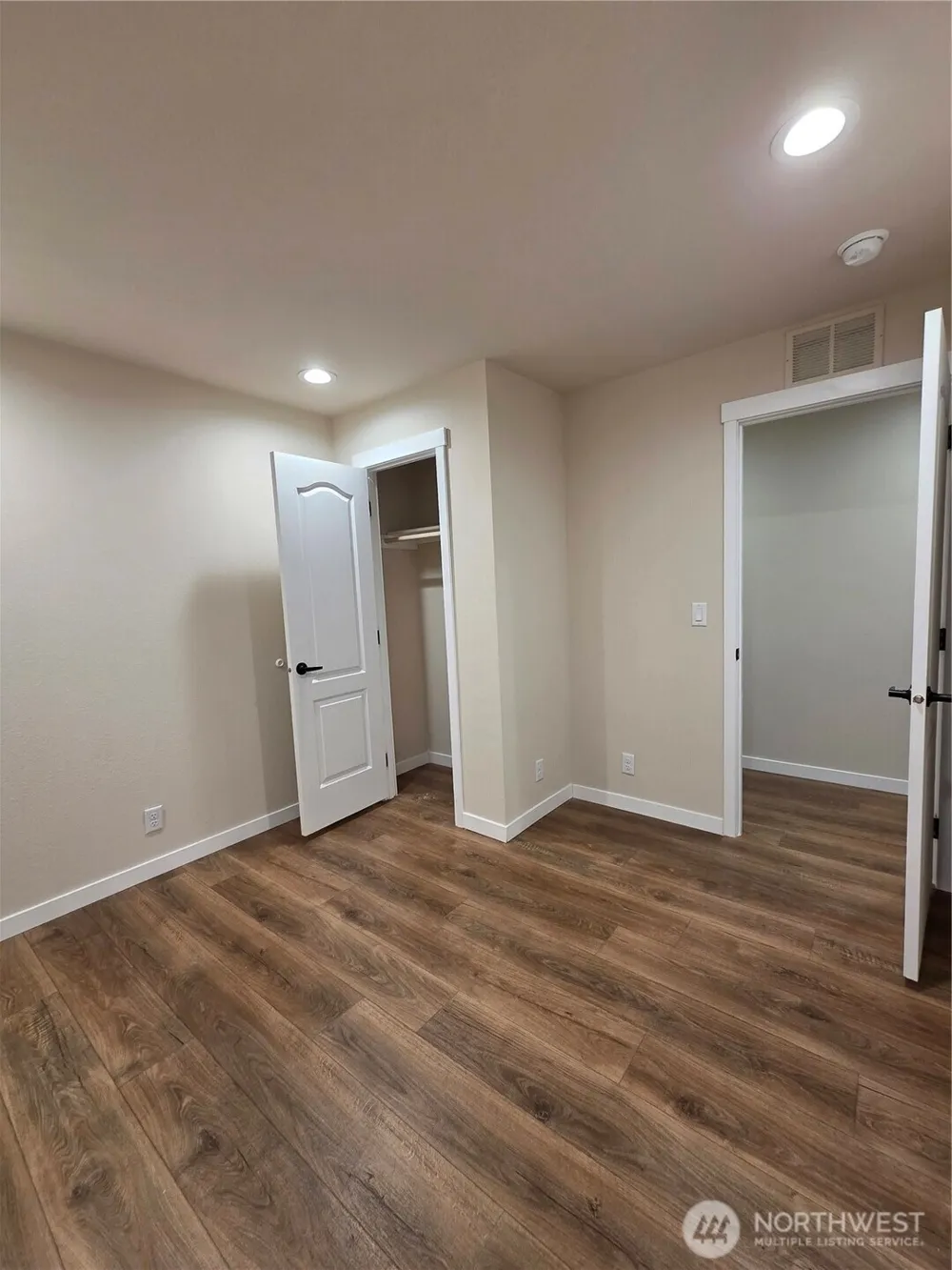 640 Old Belfair Hwy #B Belfair, WA 98528