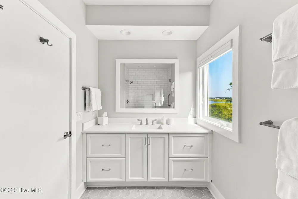 11 Beach Bay Lane E Wilmington, NC 28411