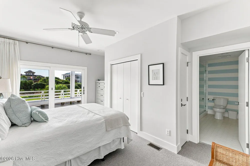 11 Beach Bay Lane E Wilmington, NC 28411