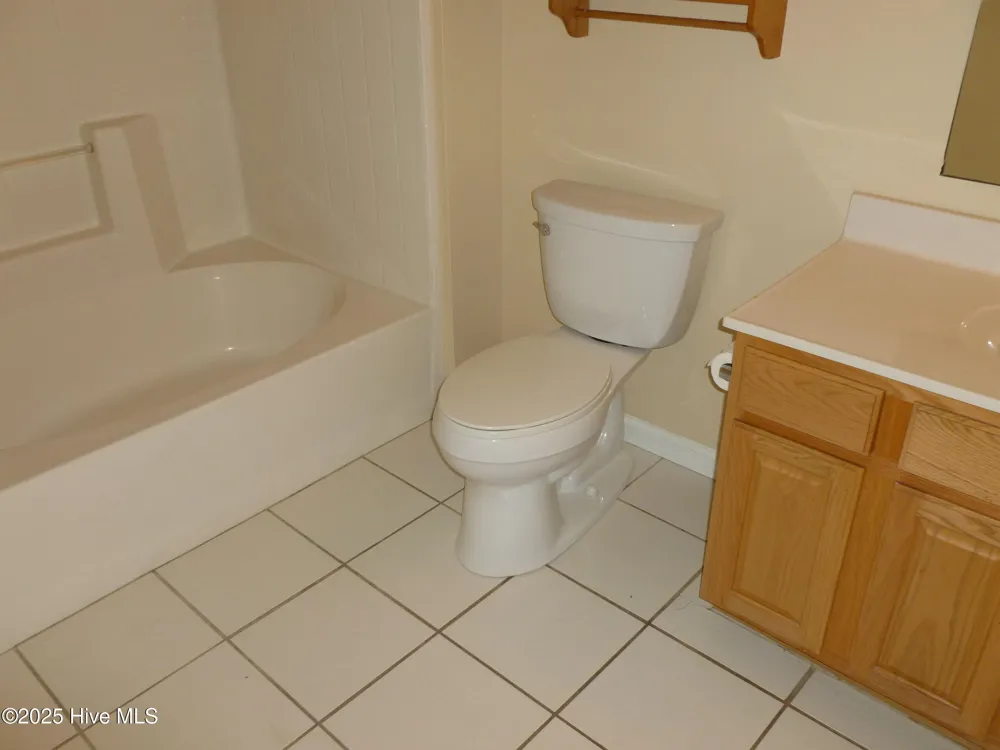 302 Carlisle Court Jacksonville, NC 28540
