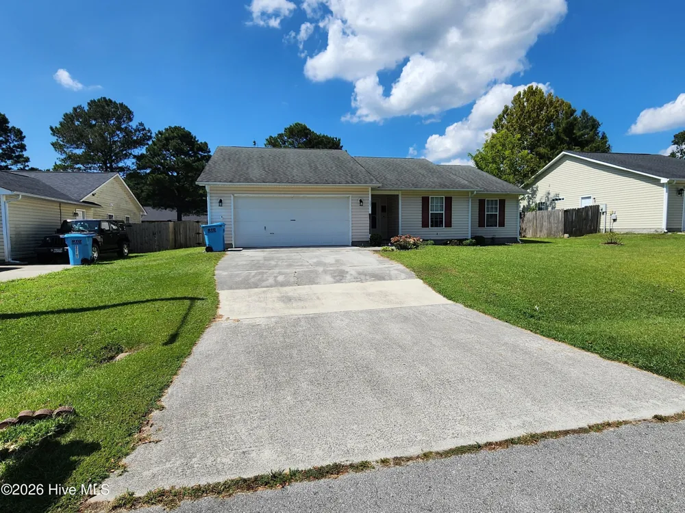 302 Carlisle Court Jacksonville, NC 28540