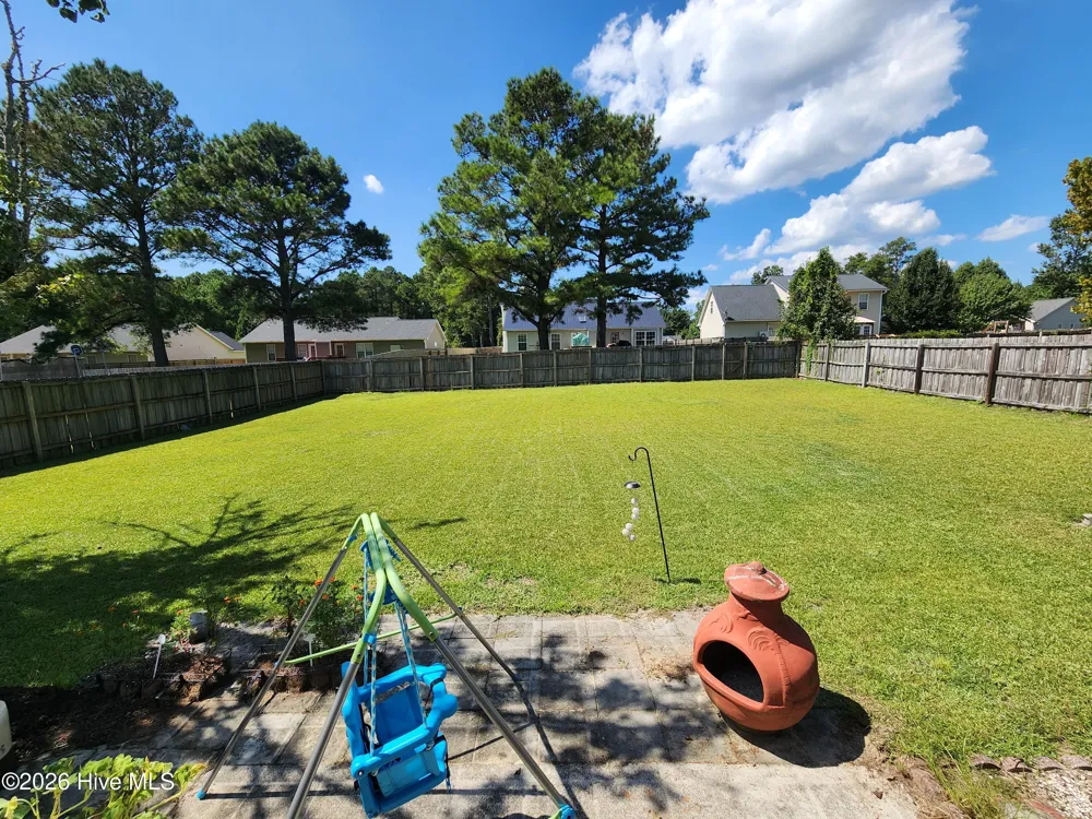 302 Carlisle Court Jacksonville, NC 28540