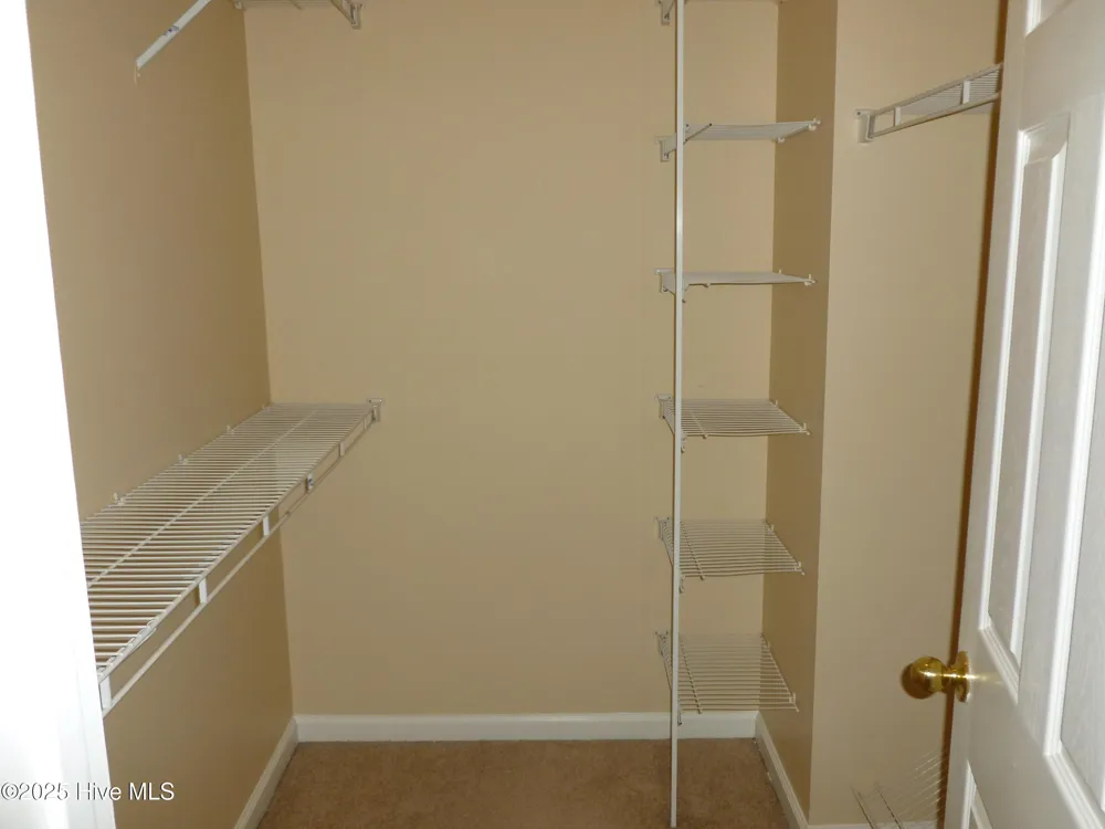 302 Carlisle Court Jacksonville, NC 28540