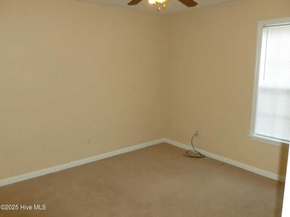 302 Carlisle Court Jacksonville, NC 28540