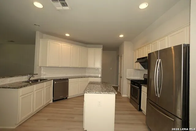 105 VAIL DR Boerne, TX 78006