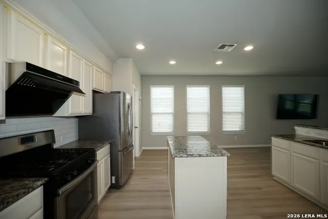 105 VAIL DR Boerne, TX 78006