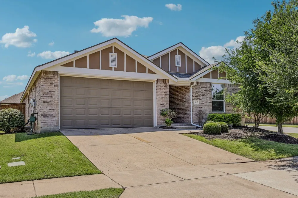512 Stableford Street Celina, TX 75009