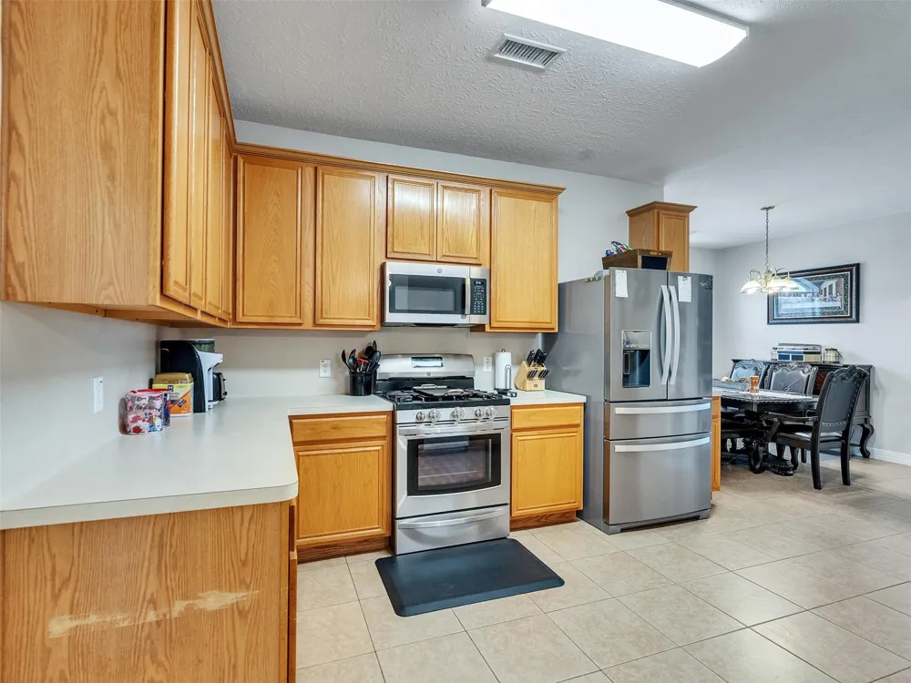 20919 Burnt Amber Lane Houston, TX 77073