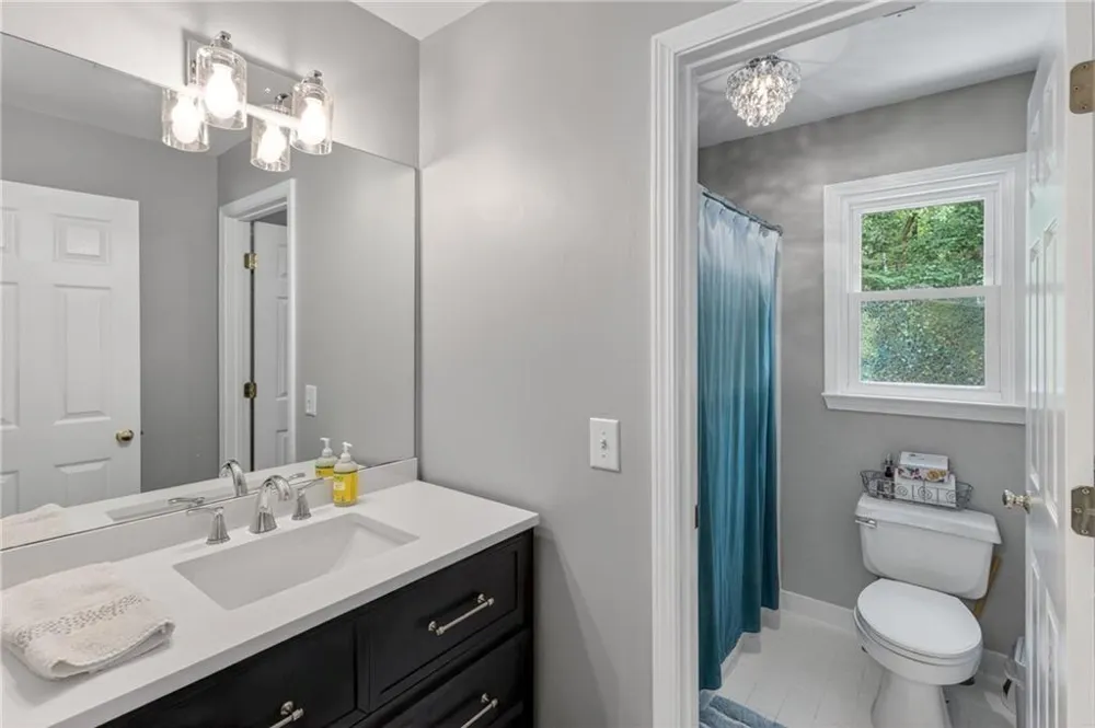 3827 Lance Bluff Court Duluth, GA 30097