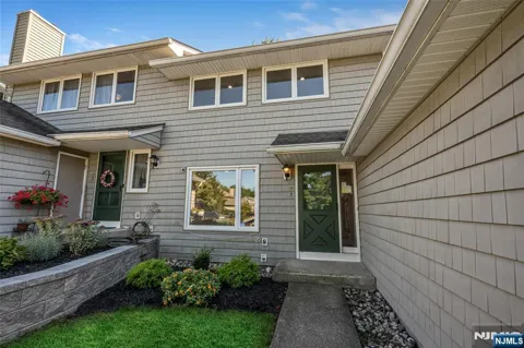 77 Sunset Court