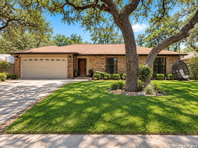 7722 Crooked Brook San Antonio, TX 78254