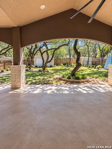7722 Crooked Brook San Antonio, TX 78254