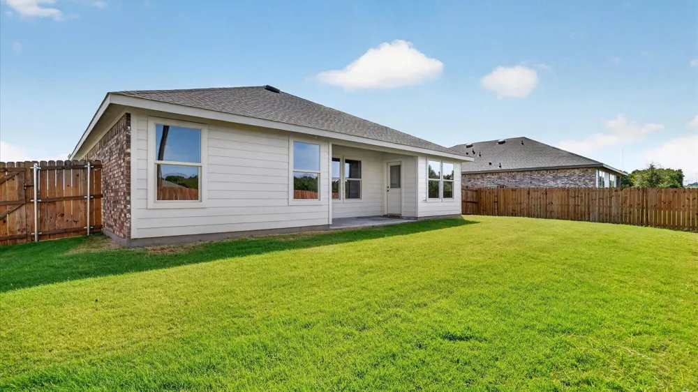1020 BOLL WEEVIL DRIVE Cleburne, TX 76031