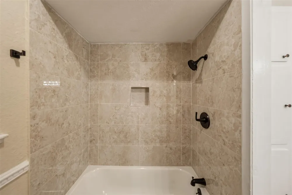 2907 Dewberry Lane Pasadena, TX 77502