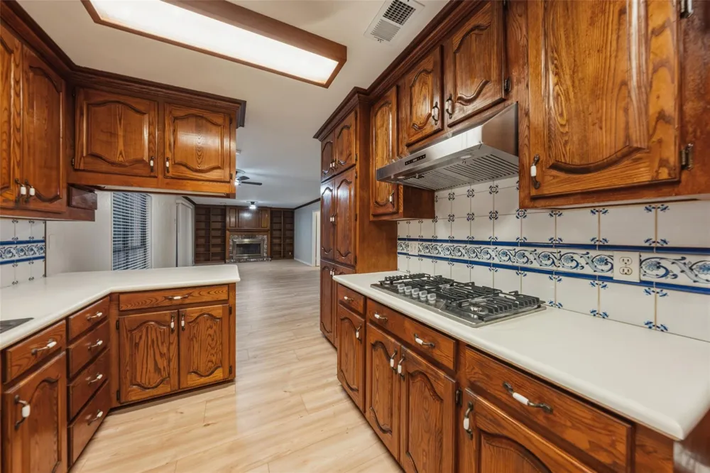 2907 Dewberry Lane Pasadena, TX 77502