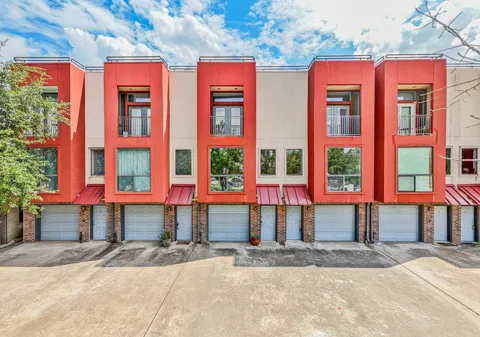 310 S Jensen Drive #7