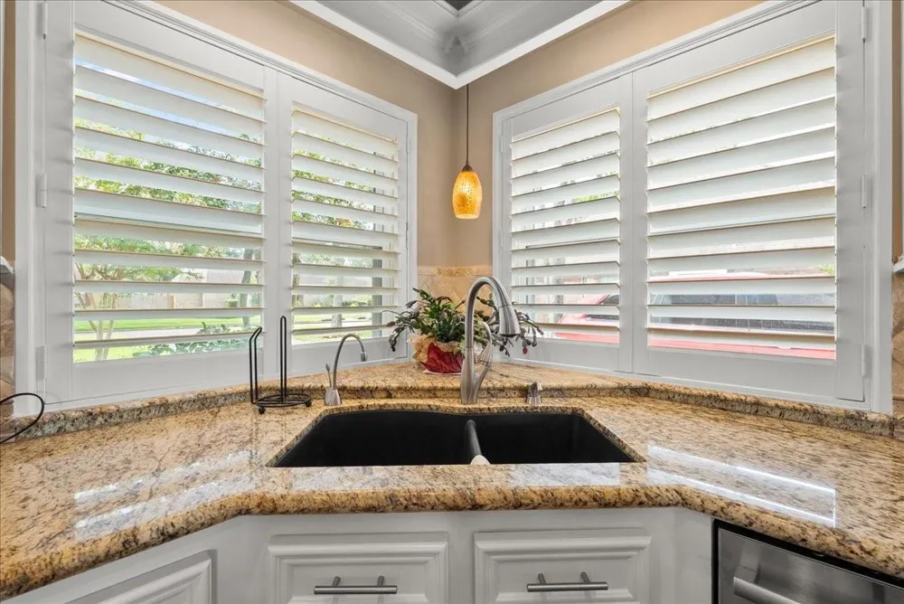 308 Oak Haven Street Baytown, TX 77520