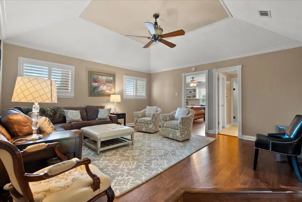 308 Oak Haven Street Baytown, TX 77520